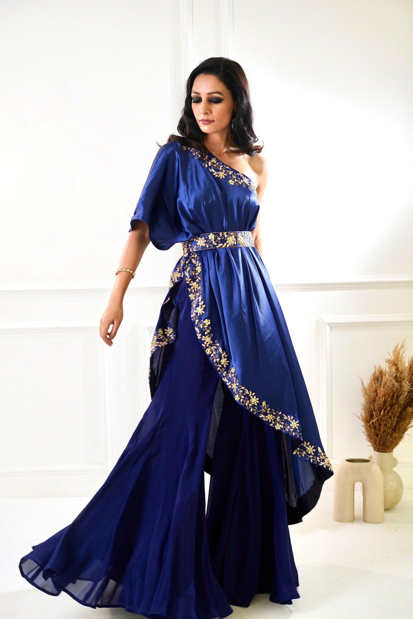 Blue Seher cape set