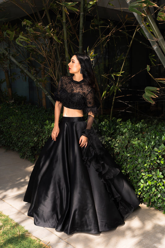 Black Maheem lehengas et