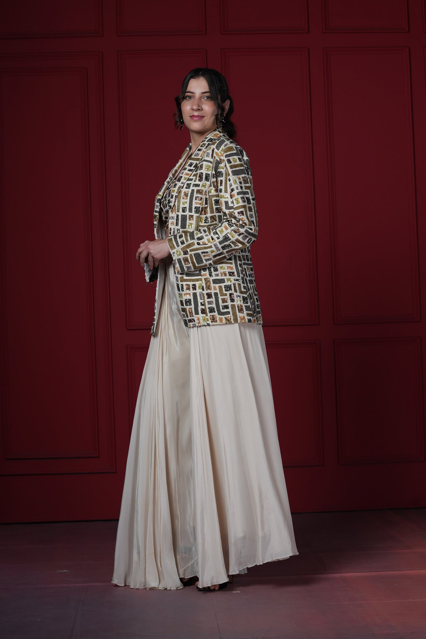 Geometric Ivory Crepe Blazer Set