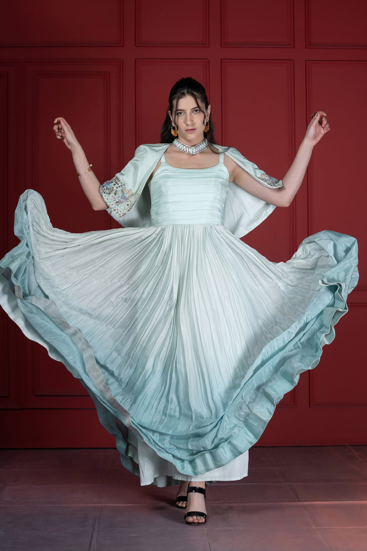 Ombré Cape Upada SIlk French knot Style Aqua blue Gown