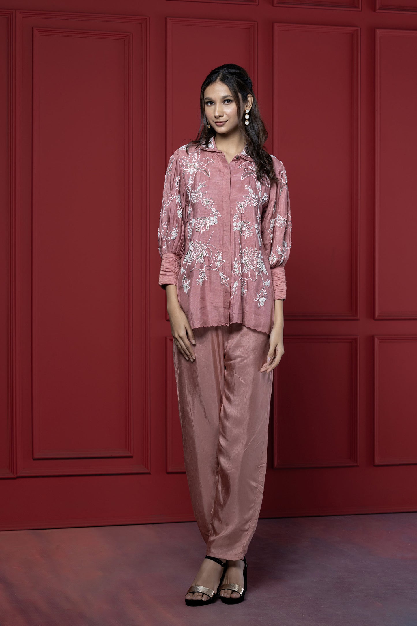 Onion Pink Overall Floral Dola Silk Pant Set