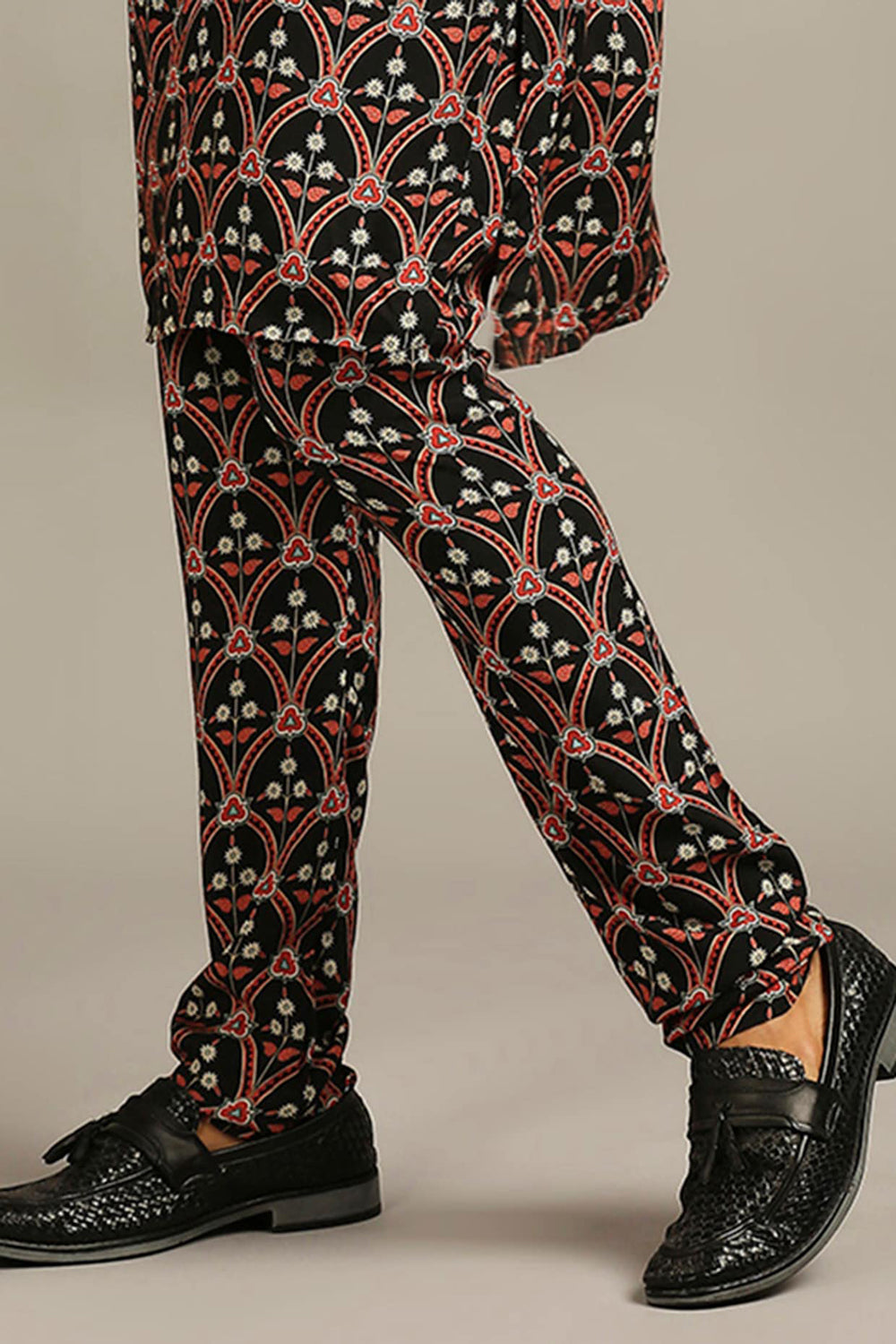 Ethnic Folklore Printed Kurta Set