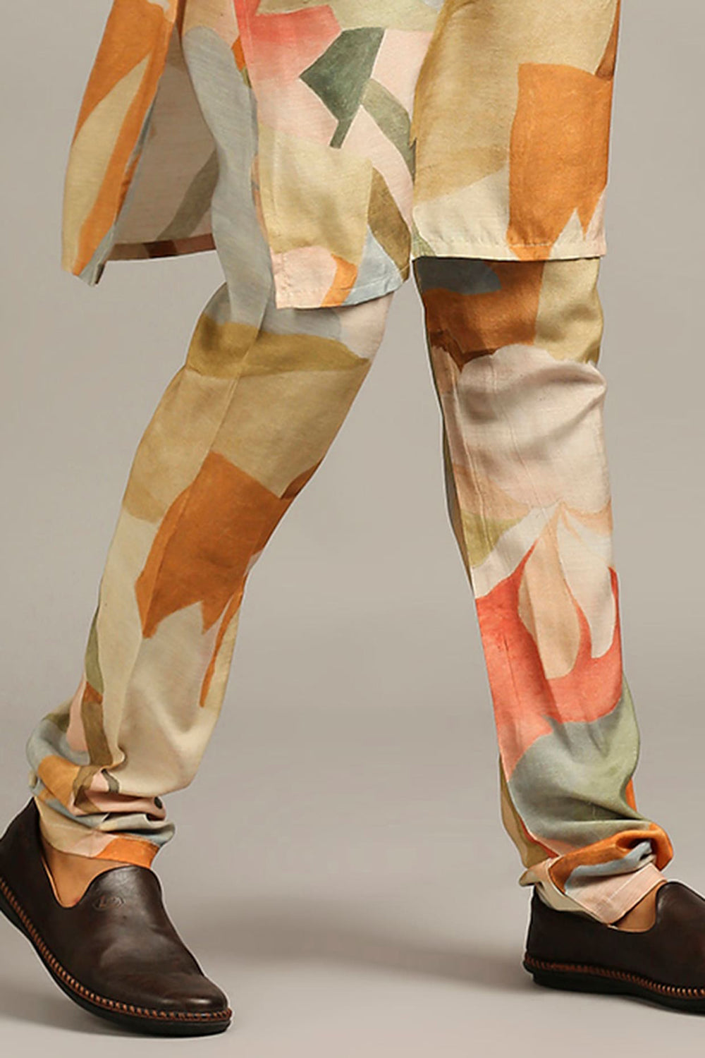 Conversational Printed Bundi With Kurta Set