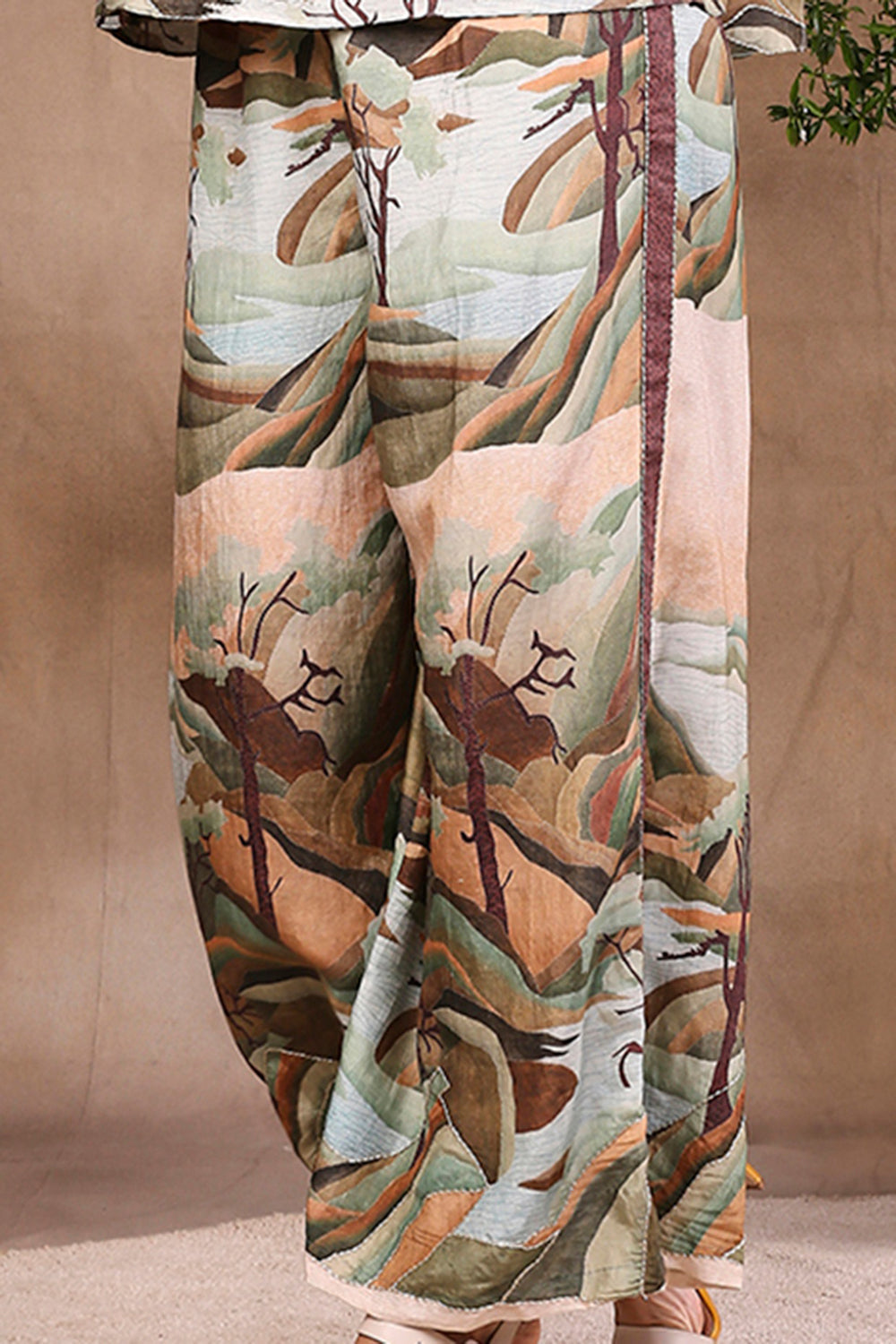 Conversational Printed Pant With Slited Sleeves Top