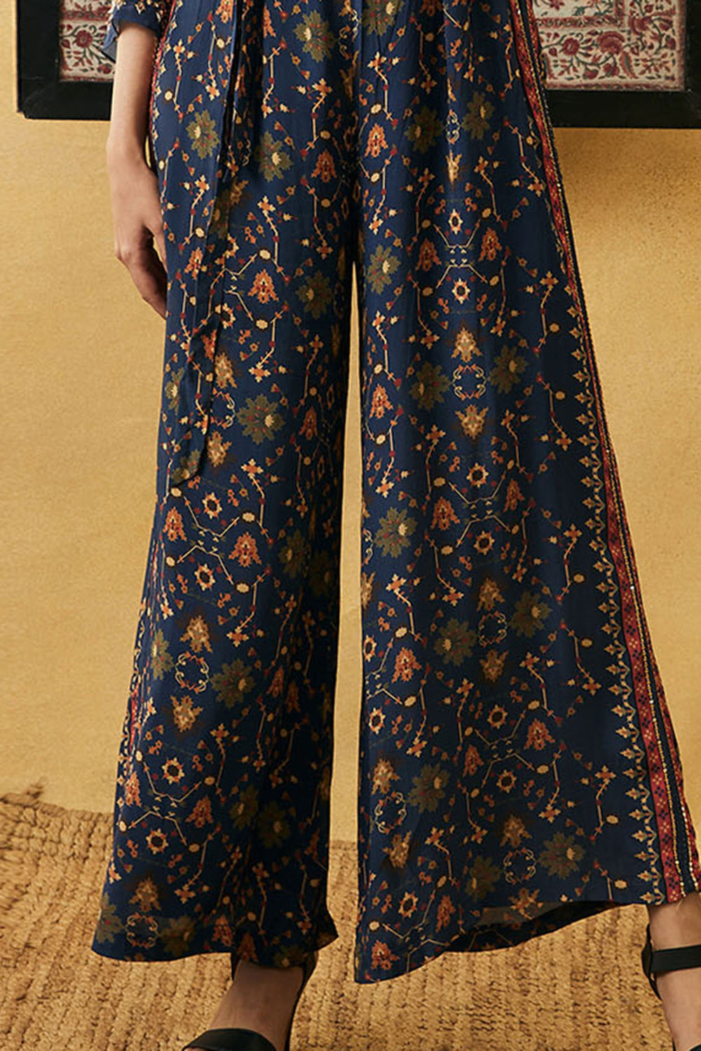 Zahra Printed Jumpsuit With Jacket