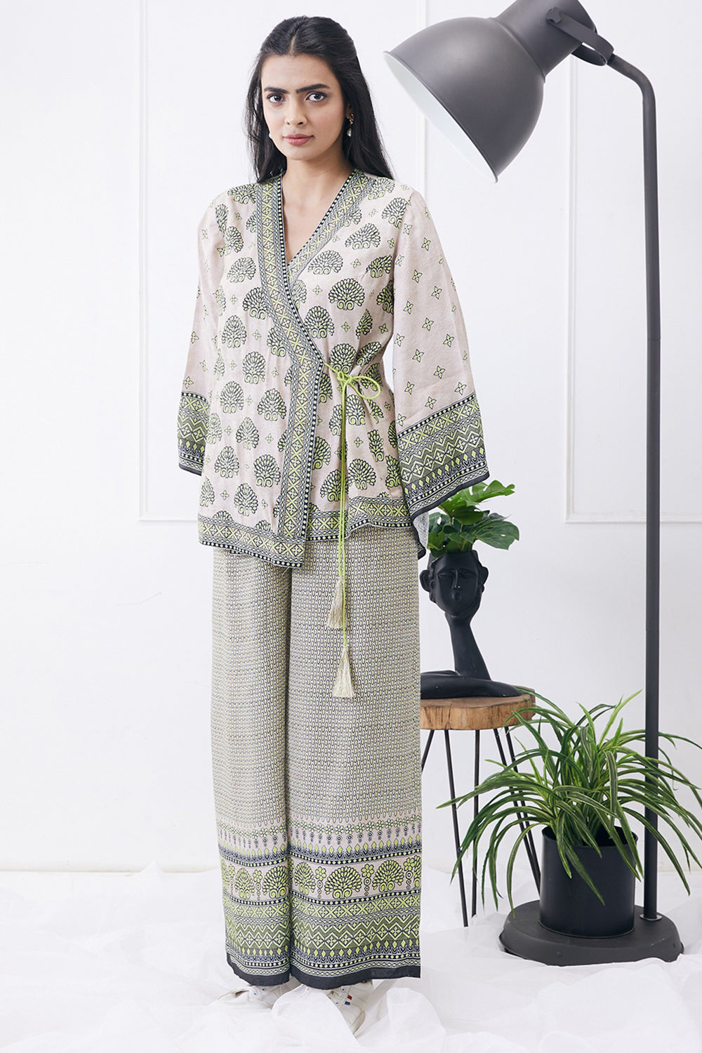 Ela Printed Overlapped Top With Pants