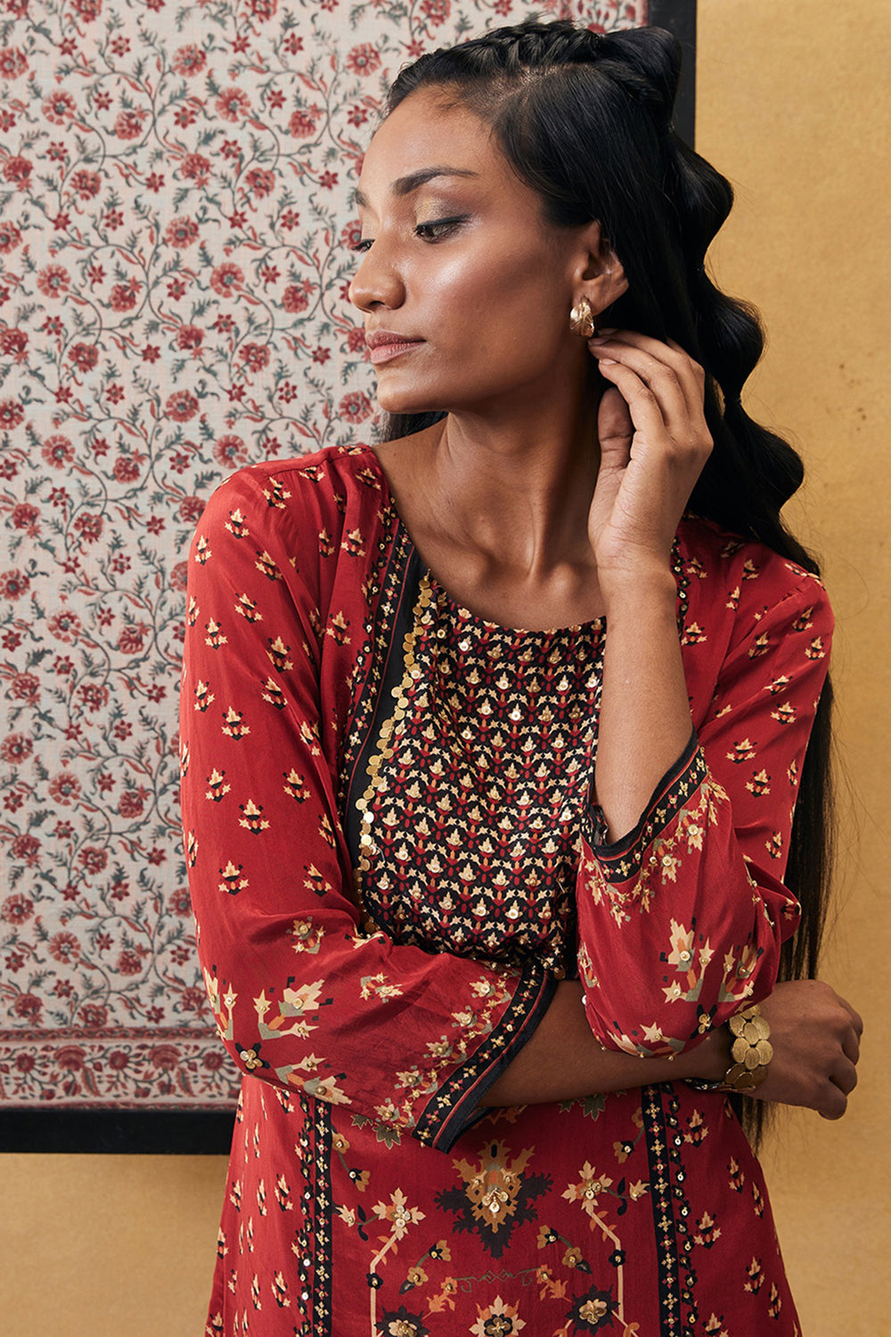 Zahra Embroidered Kurta Set