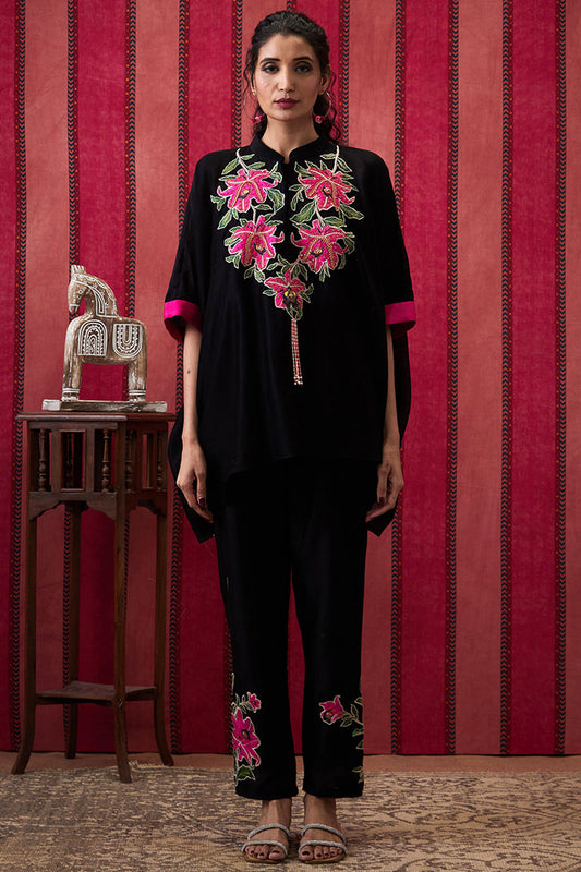 Mehr Applique Kimono Top With Pants