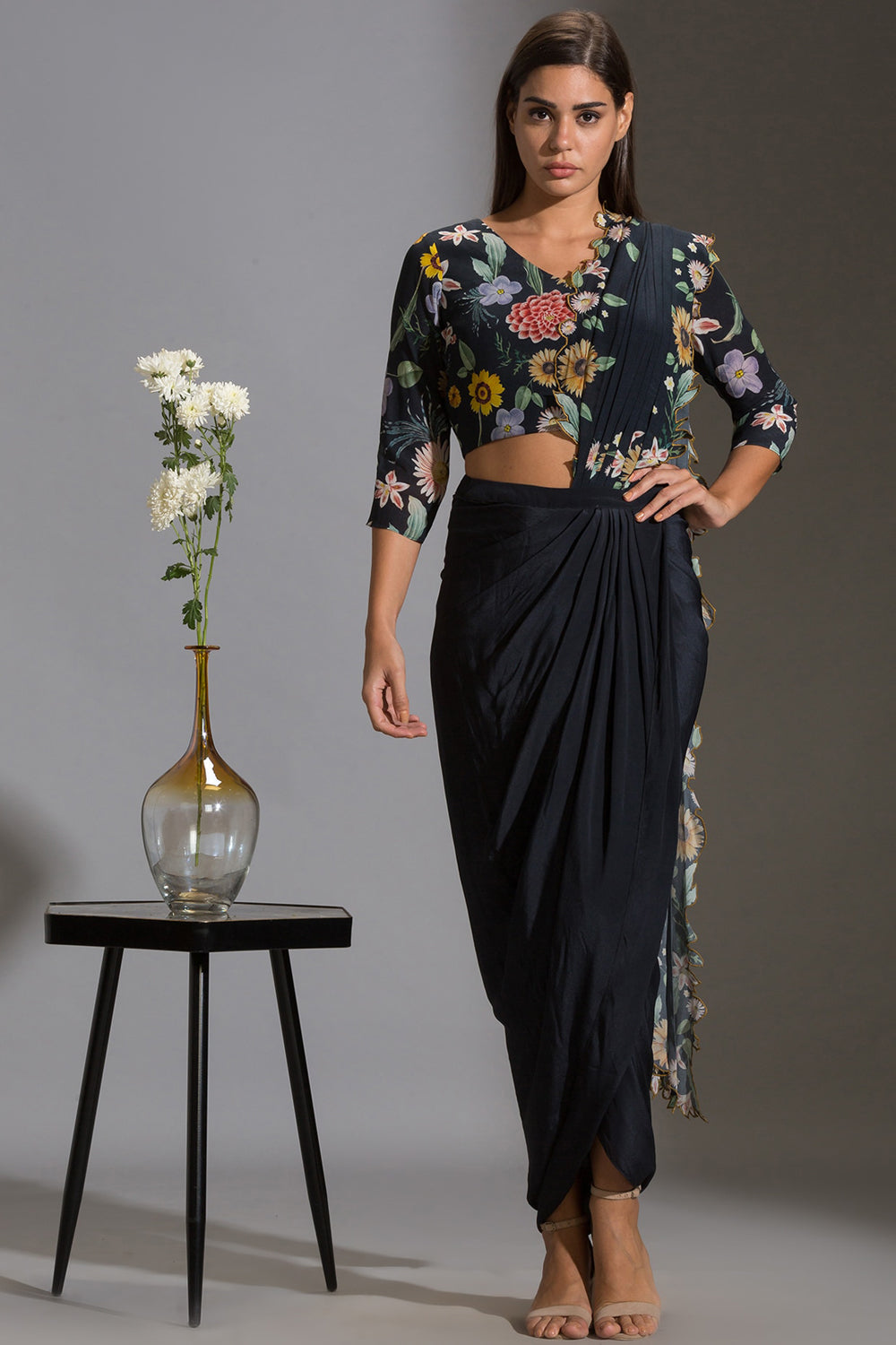 Gulista Floral Cutwork Pre Draped Saree