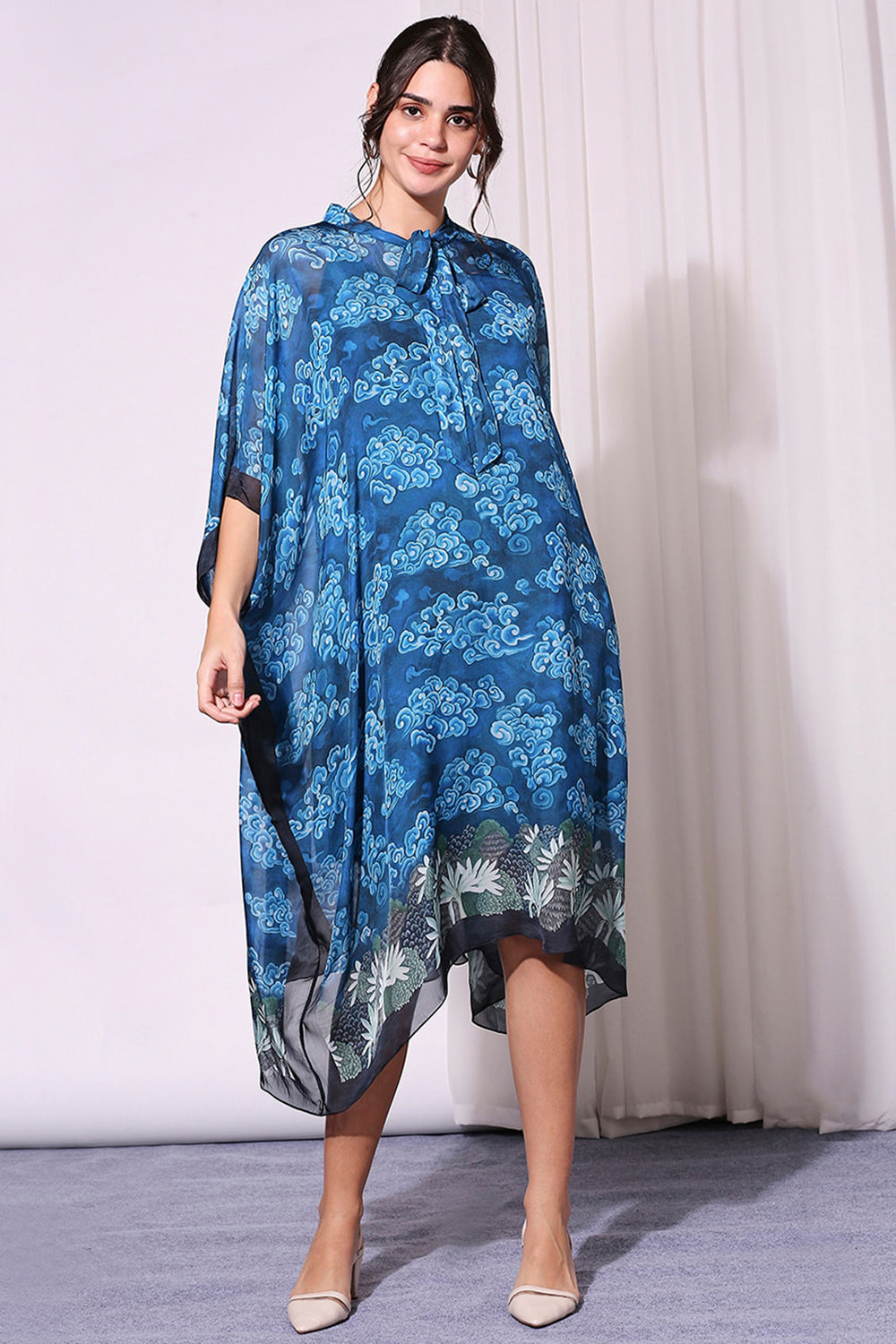 Persian Blue Cloud Printed Kaftan Top With Neck Tie-Up