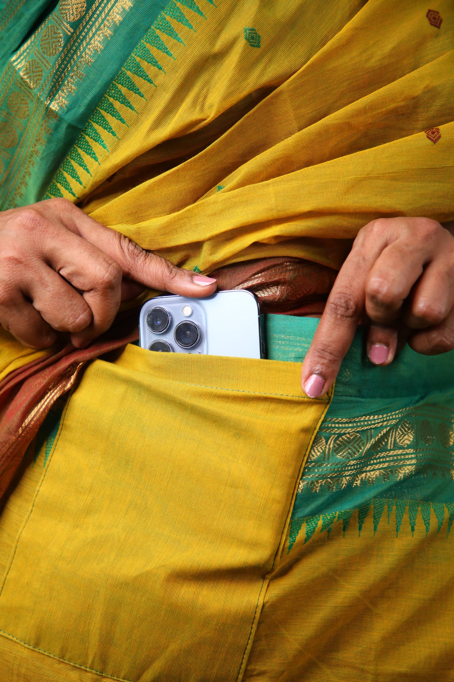 Varnam - 1 minute Ready-to-wear saree in Mehendi green color in Kanchi Cotton
