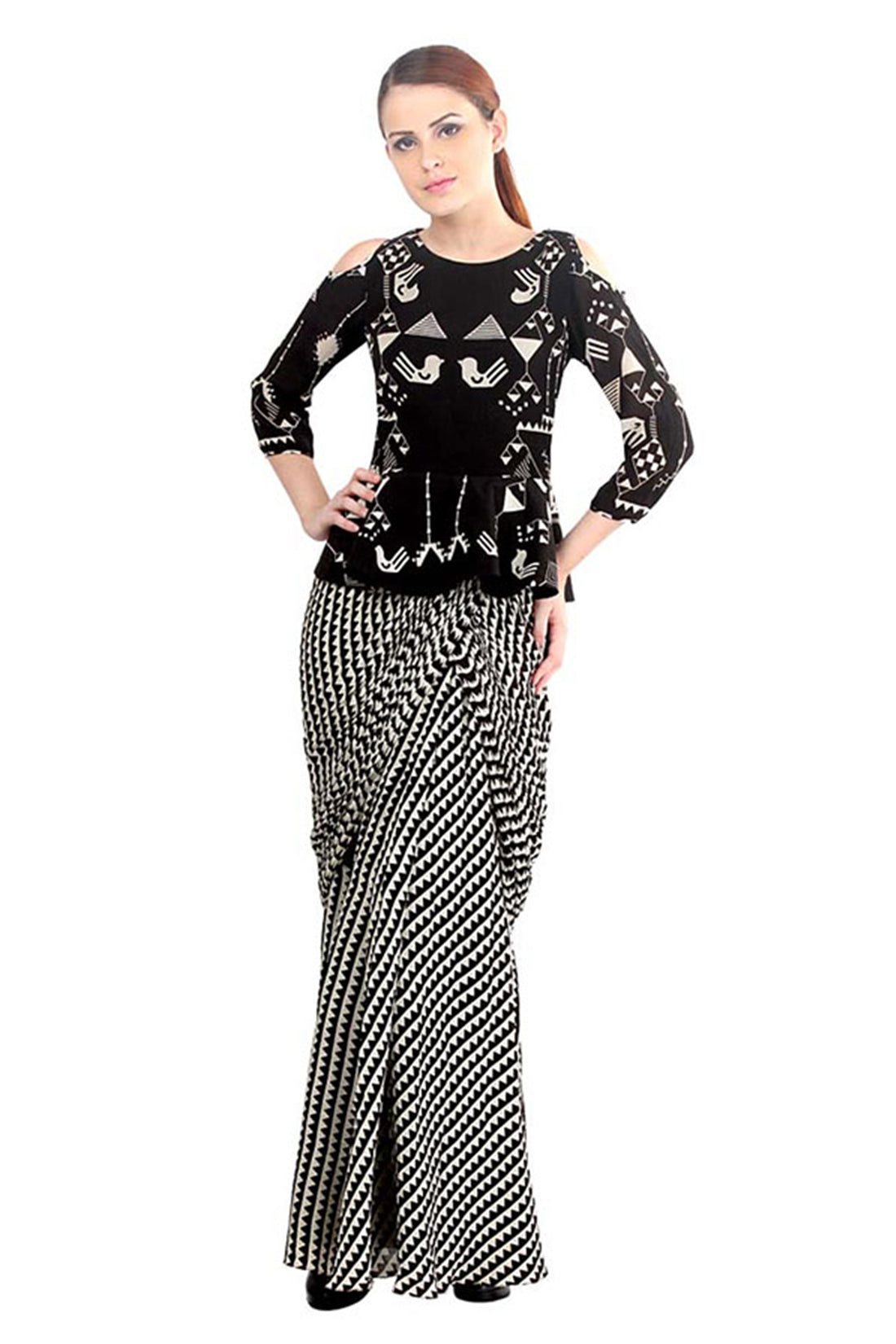 Geometric Bird Printed Saree With Peplum Top