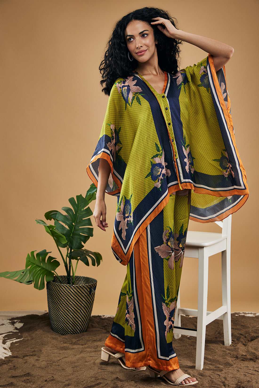 Green Orchid Bloom Printed Kimono Shirt With Pants