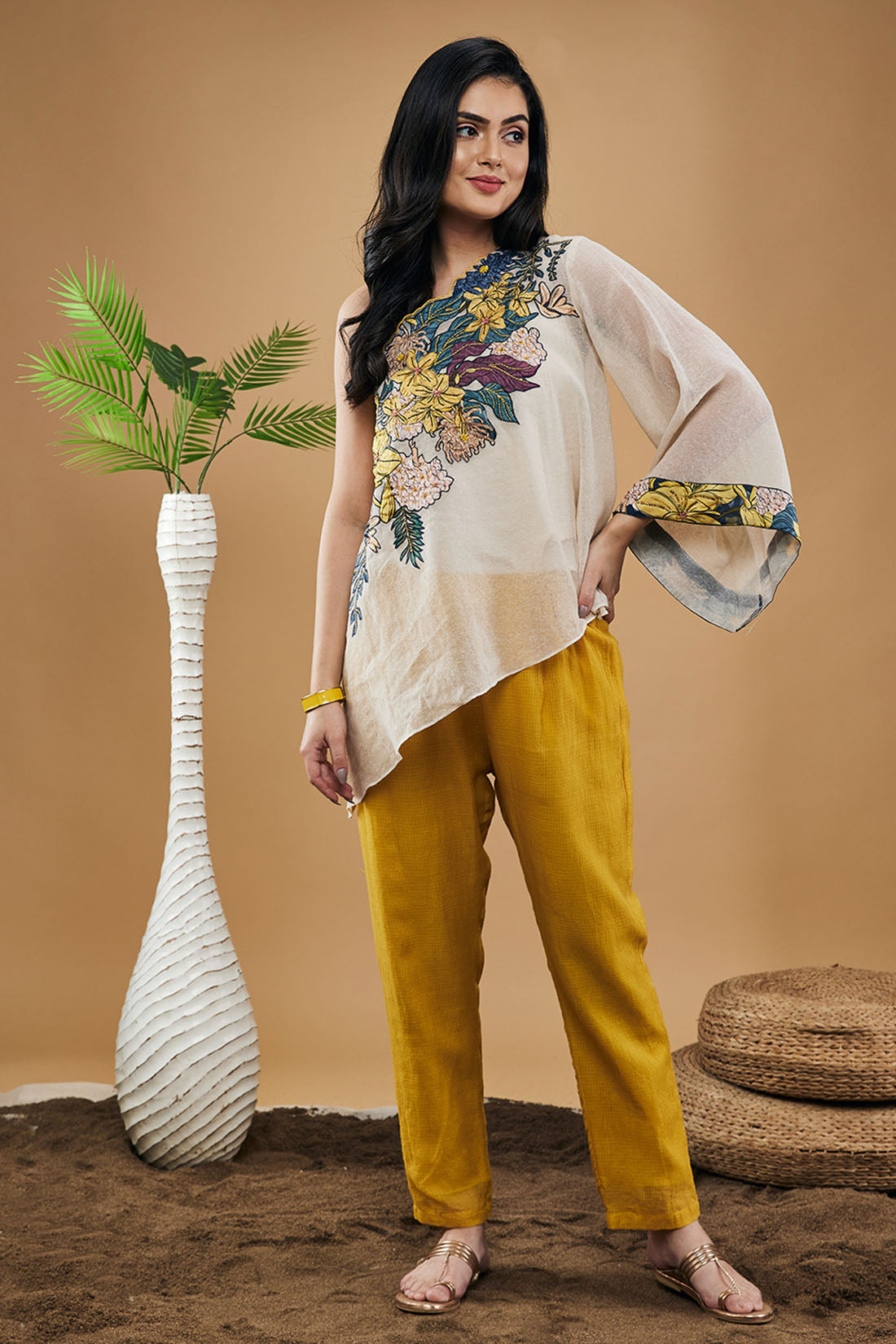 Zinnia Applique One-Shoulder Top With Pants