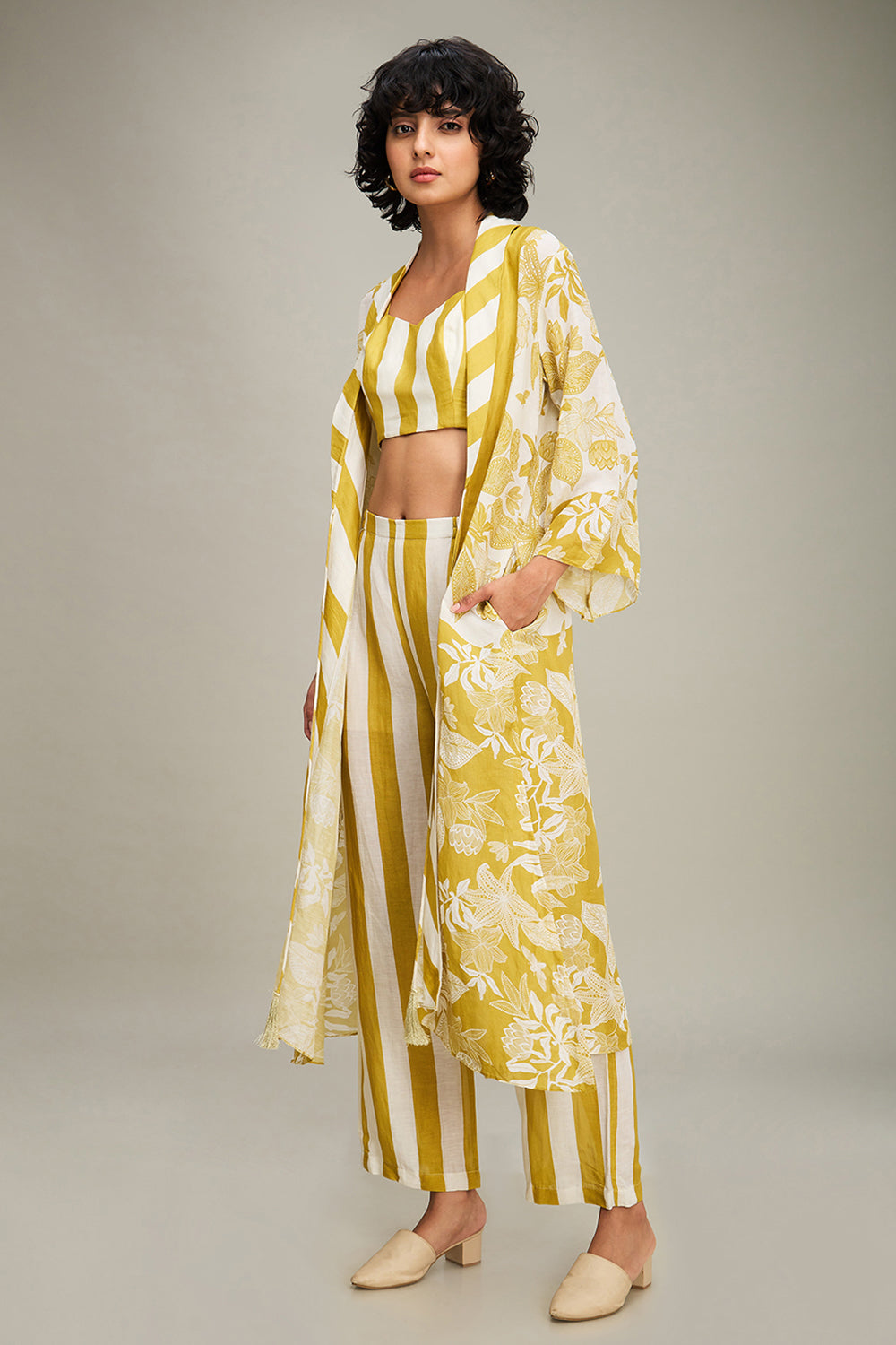 Ahyana Printed Co Ord Set With Jacket