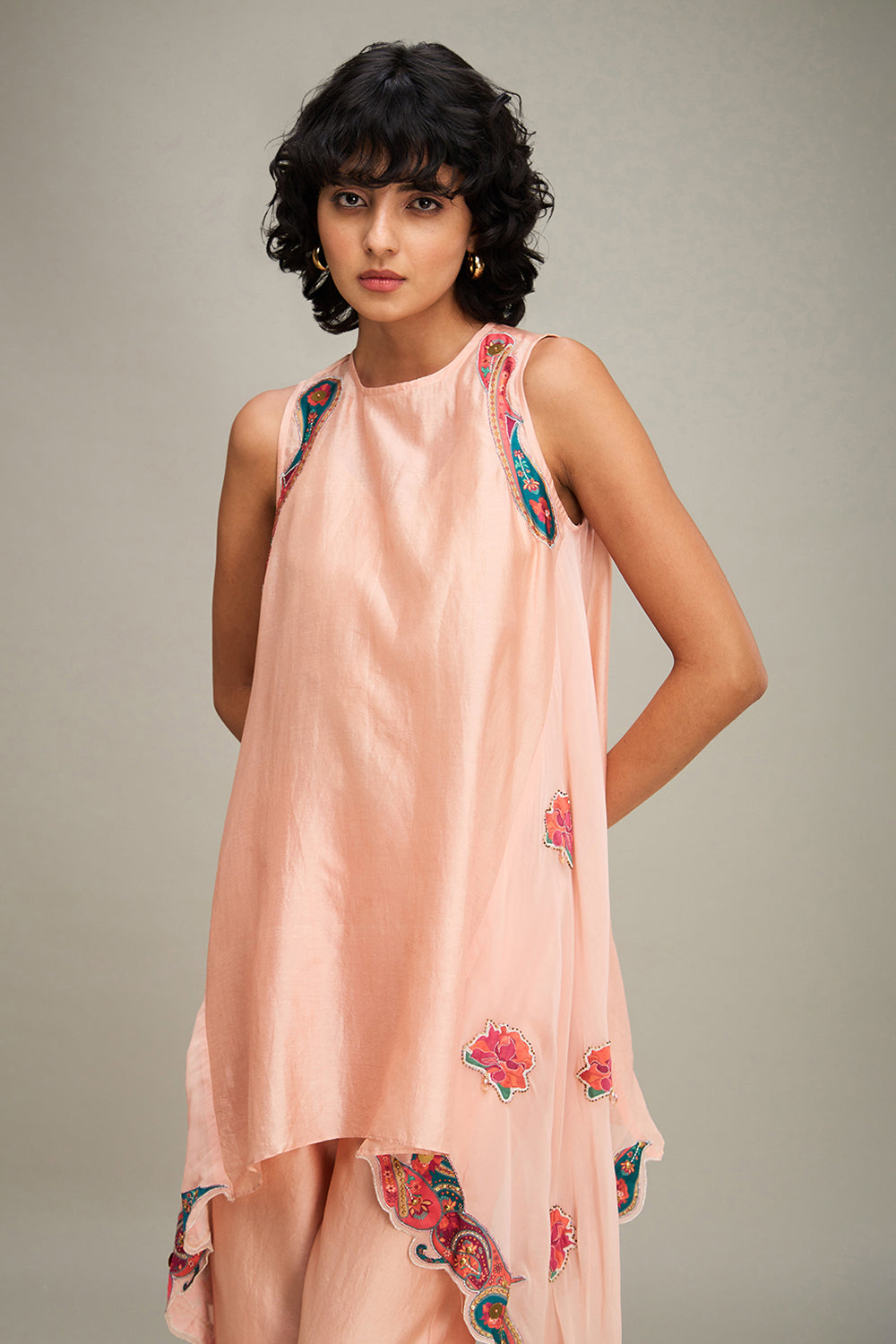 Peach Qala Applique Asymmetric Kurta Set