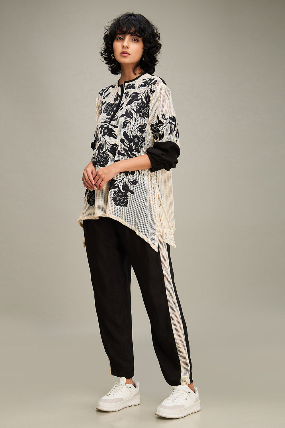 Off White Zinnia Applique Co-Ord Set