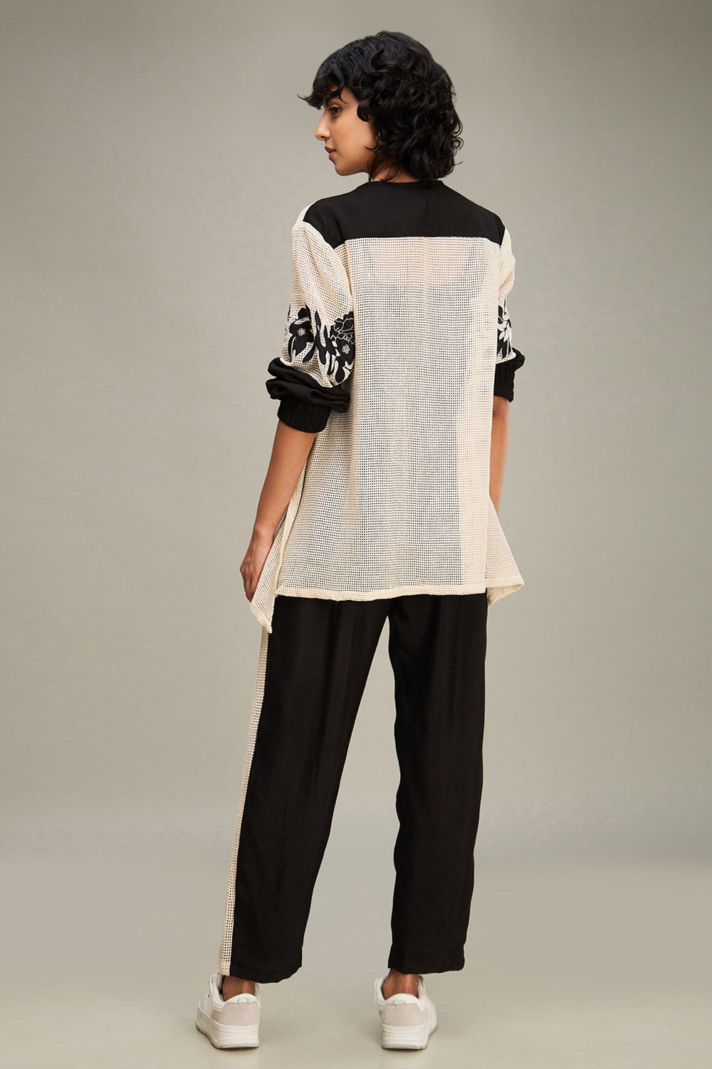 Off White Zinnia Applique Co-Ord Set