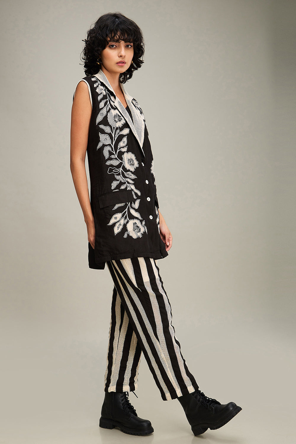 Black Zinnia Applique Blazer Set