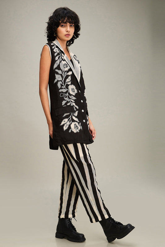 Black Zinnia Applique Blazer Set