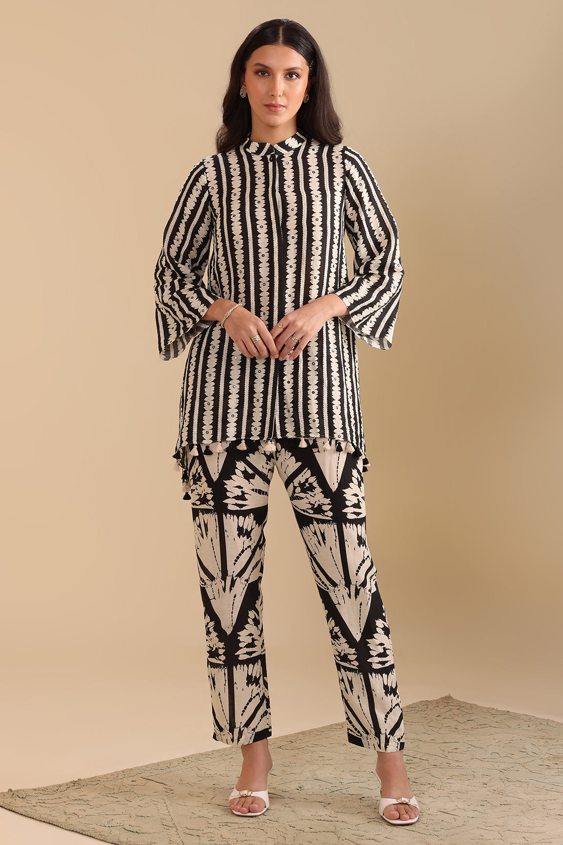 Black and White Naqsh Embellished Co-ord Set