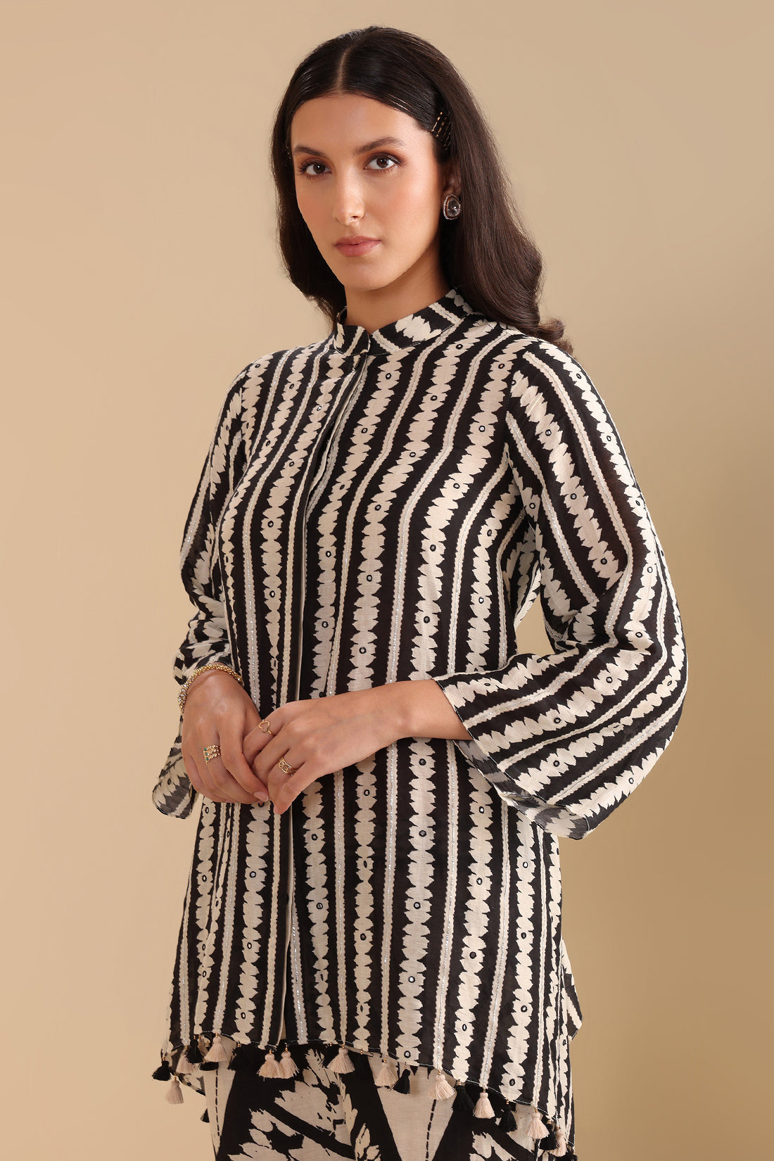 Black and White Naqsh Embellished Co-ord Set