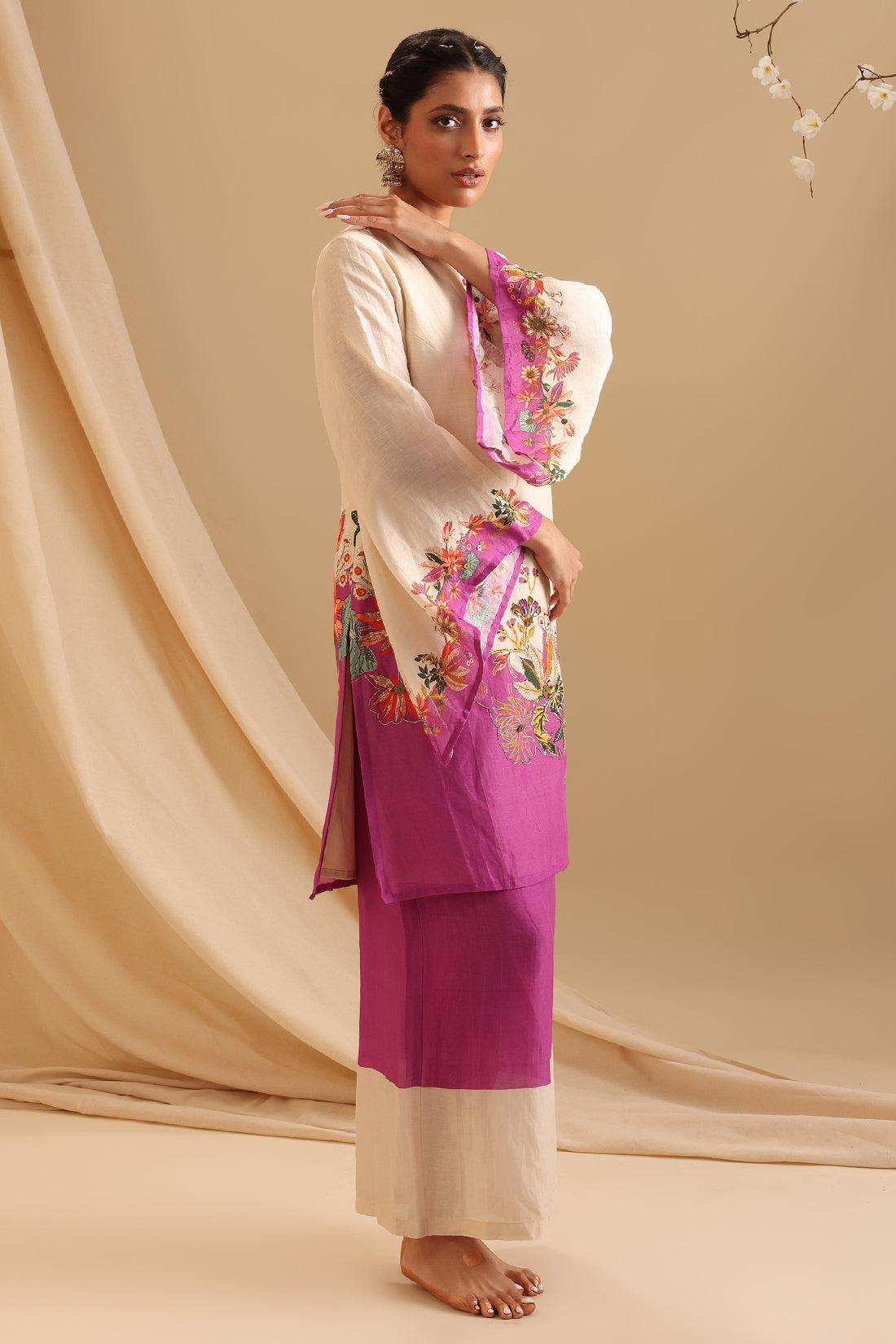 Cream Aarani Embroidered Kurta Set