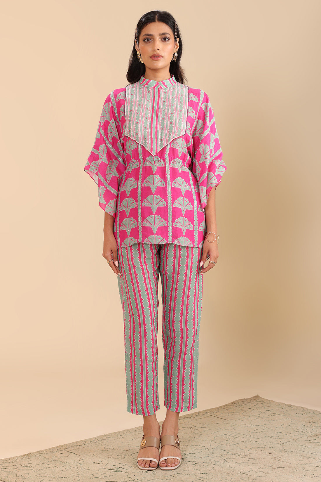 Pink Naqsh Embellished Short Kaftan Set