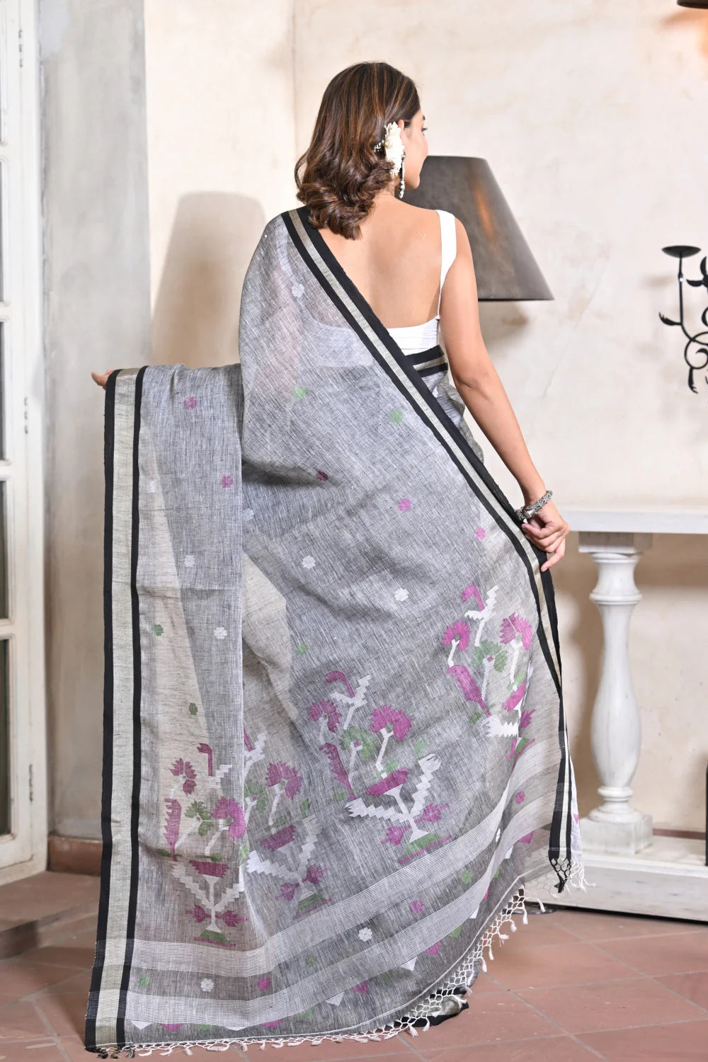 Handloom Grey Pure Linen Jamdani Saree