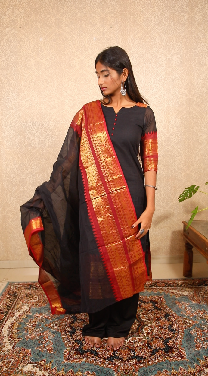 Geet - Kurti with dupatta in pure kanchi cotton in Black color