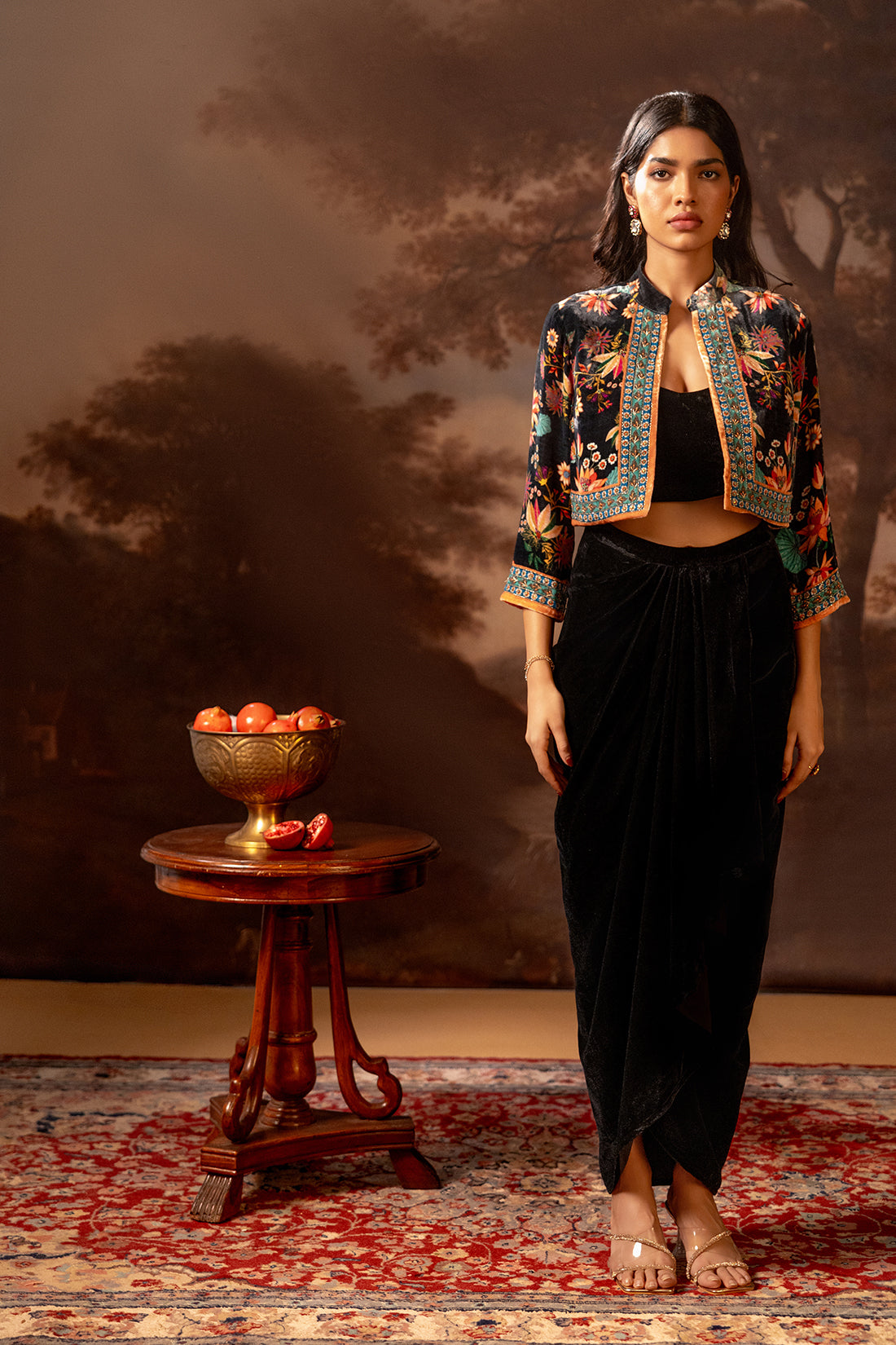 Shop Aarani Embroidered Drape Skirt Set Online | SOUP – Mohi fashion