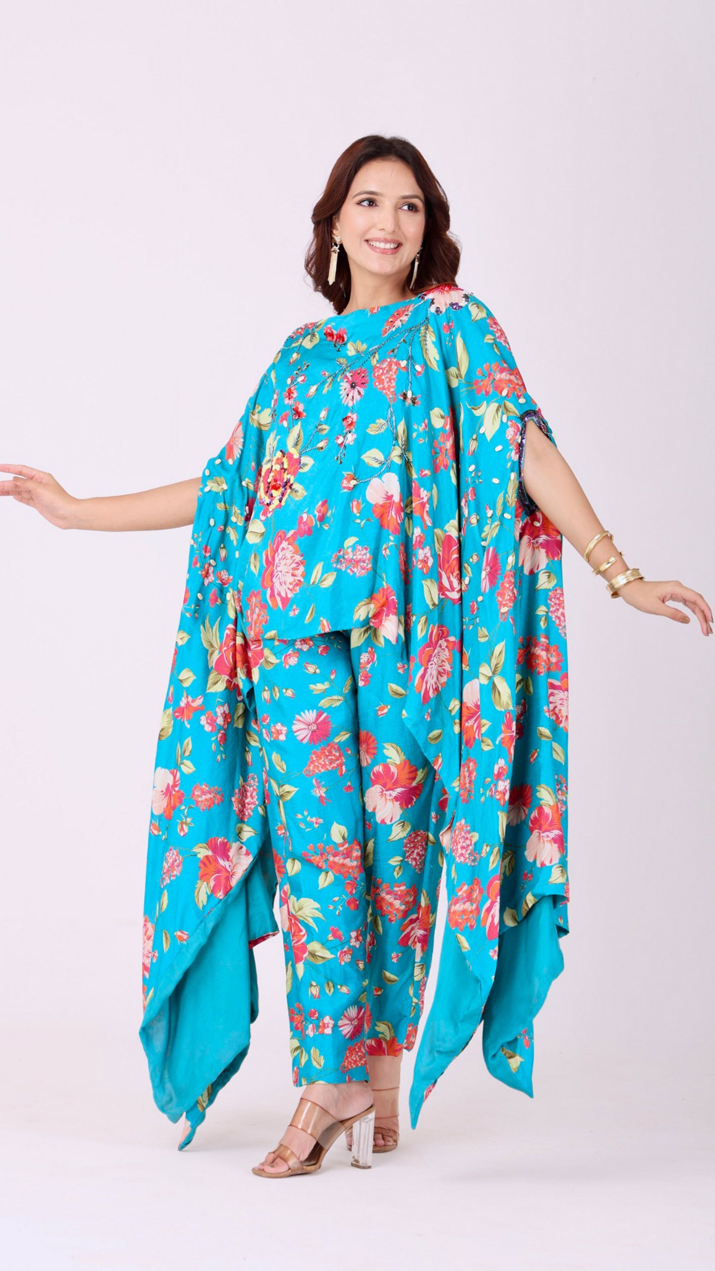 Turquoise bloom cape kurta pant set