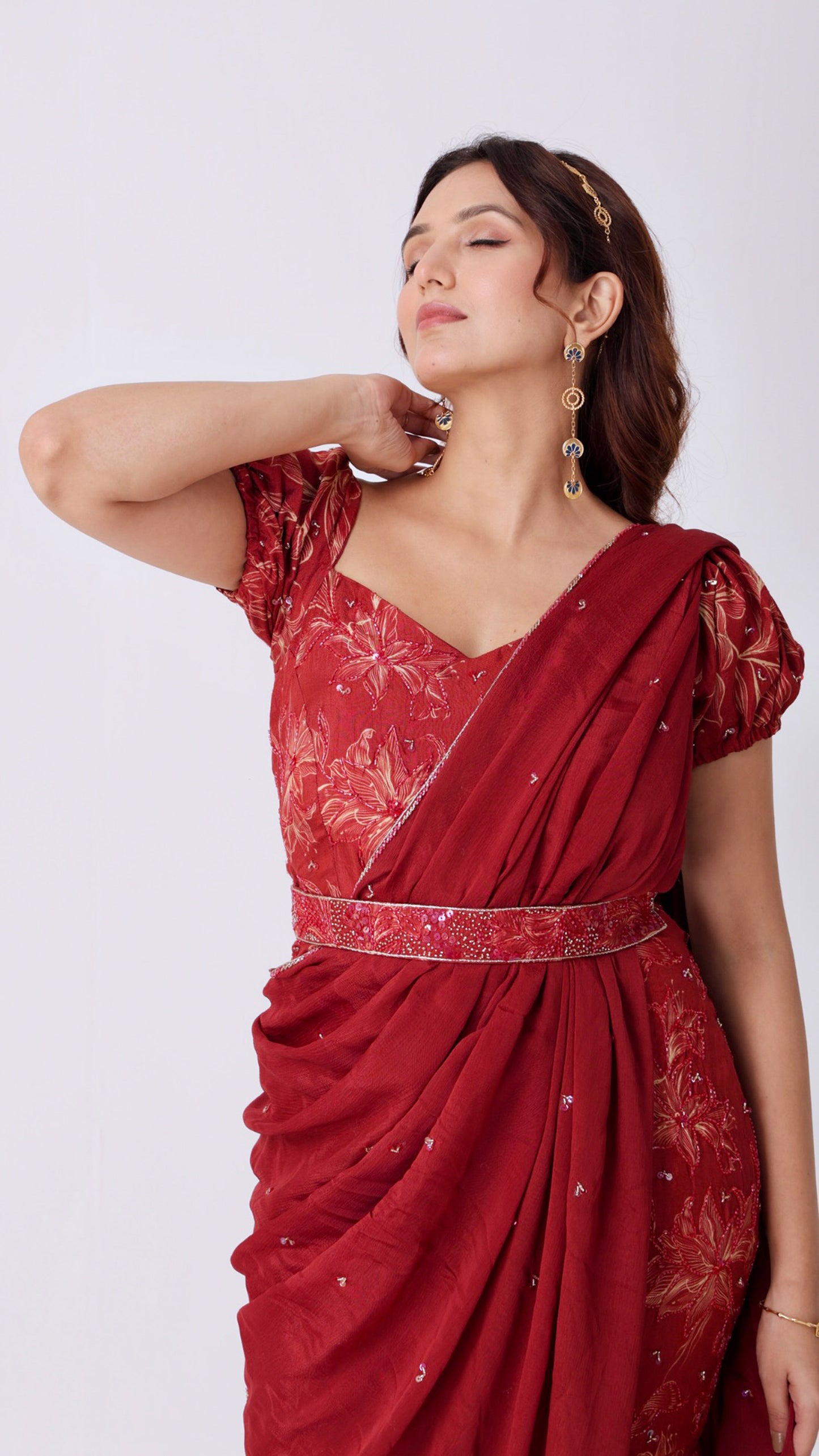 Maroon floral hand-embroidered fish-cut saree gown with puff sleeves and belt