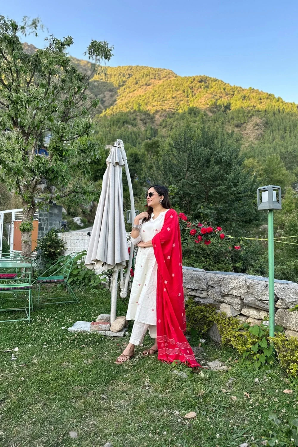 Handloom White Soft Cotton Jamdani Kurta Set With Dupatta