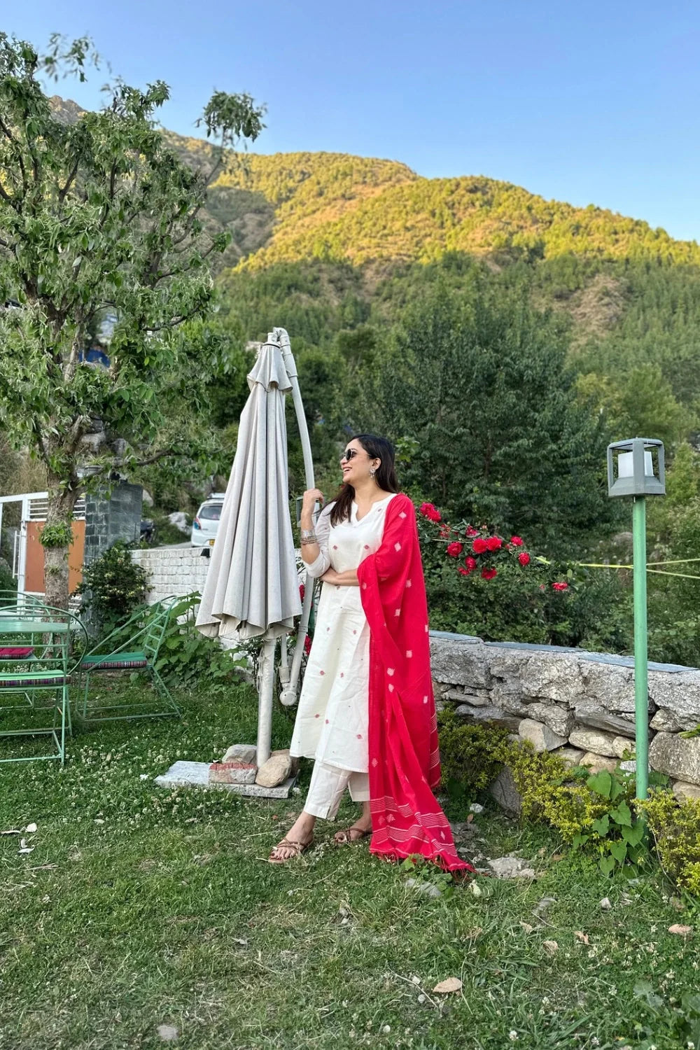 Handloom White Soft Cotton Jamdani Kurta Set With Dupatta