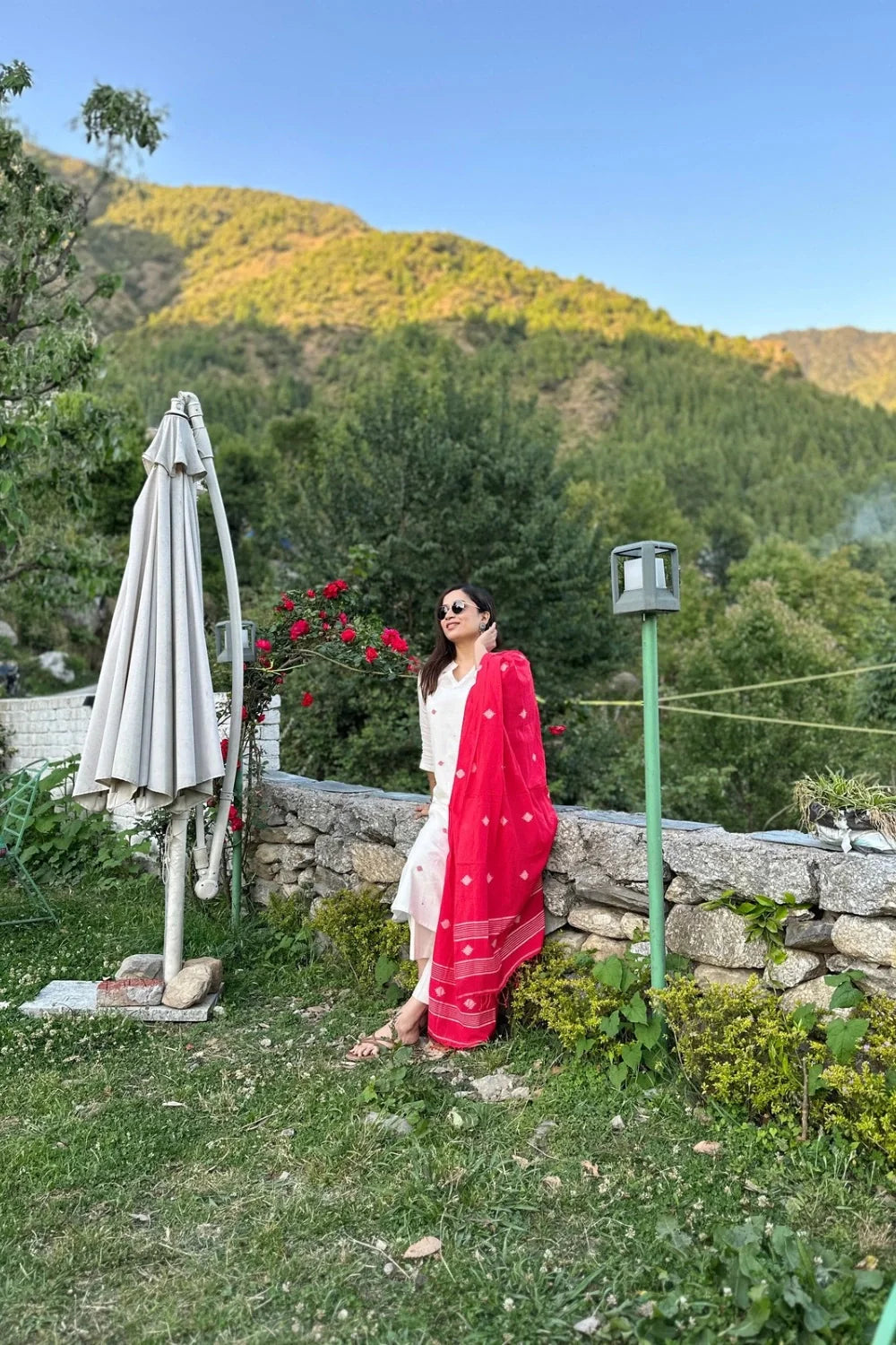 Handloom White Soft Cotton Jamdani Kurta Set With Dupatta