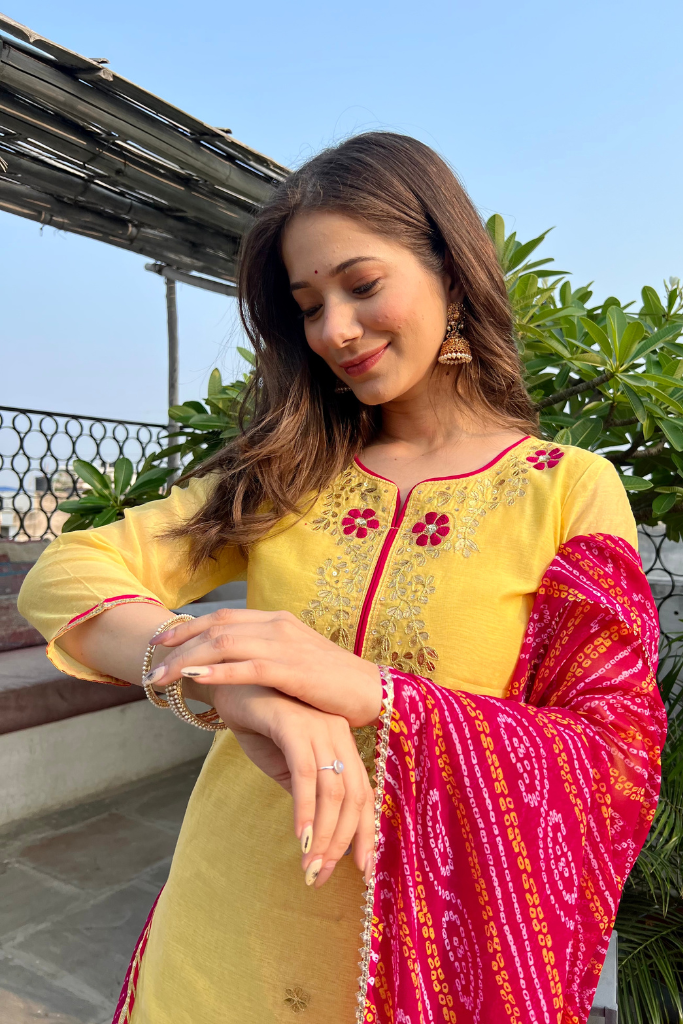 Riaan Yellow Chanderi Bandhani Long Lehenga Set