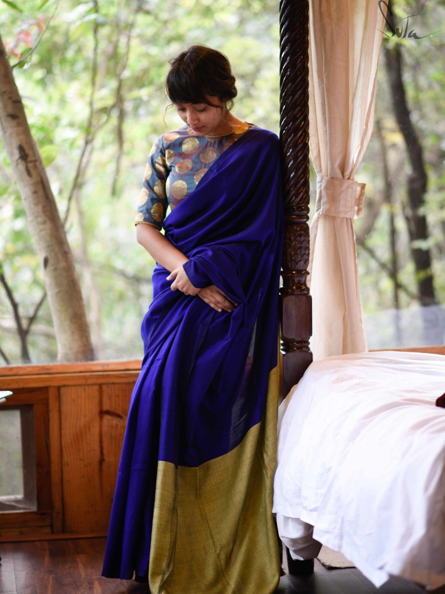 A golden winged kingfisher - Suta Bombay