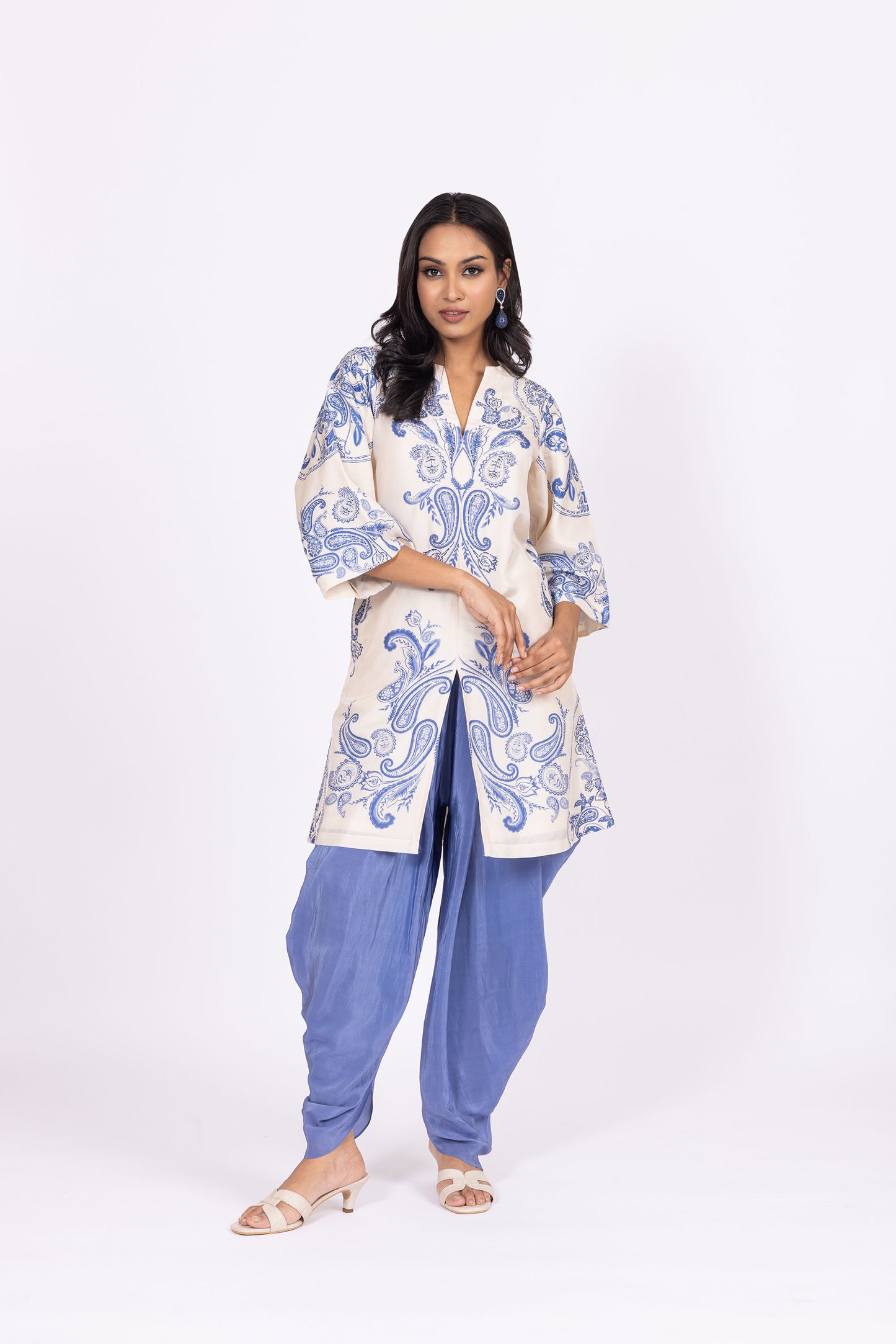 Nargis Crafted Nargis Linen Kurta Set with Striped Chiffon Dupatta