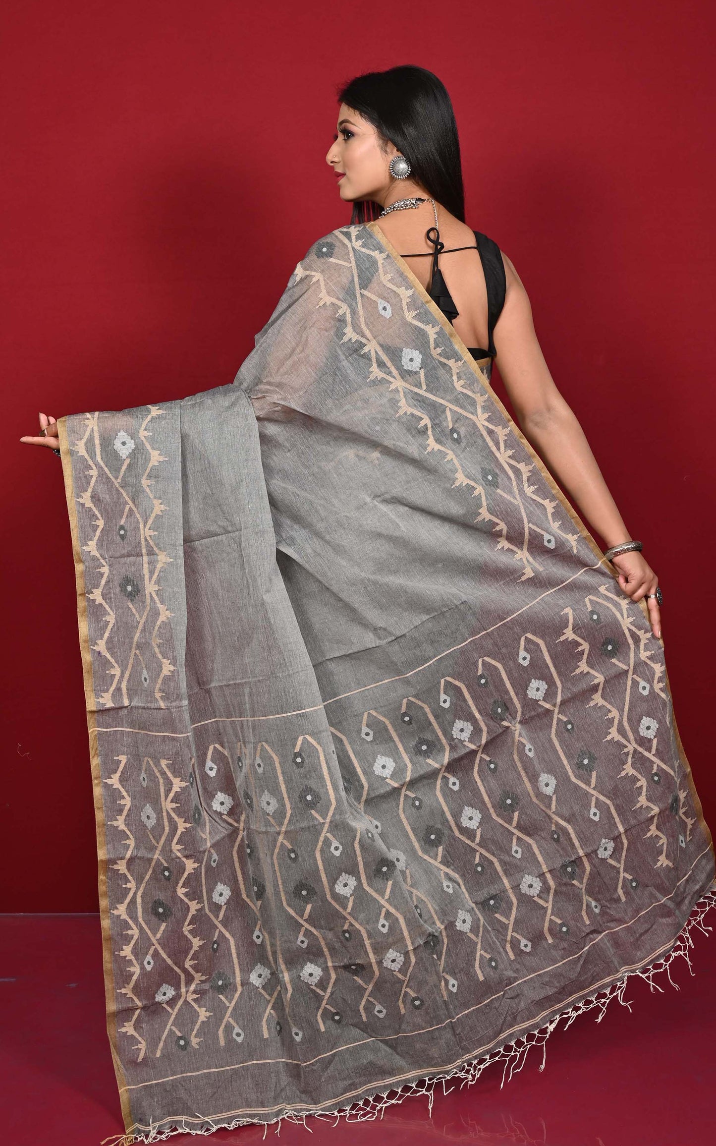 Hand Karat Needle Woven Work Pure Cotton Bengal Jamdani Saree Suva Grey and Beige