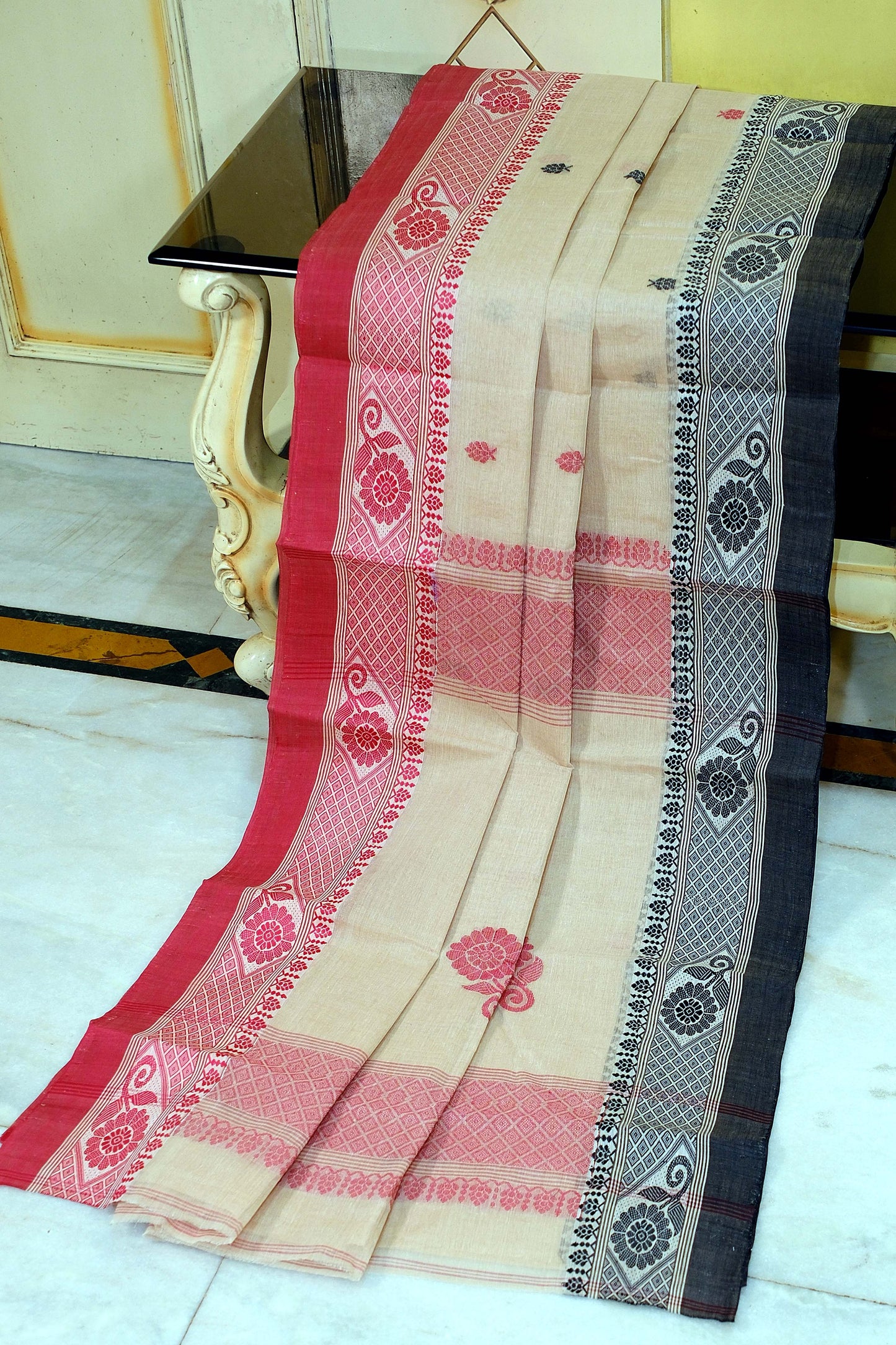 Handwoven Bengal Handloom Cotton Kalakshetra Saree in Beige, Red and Black