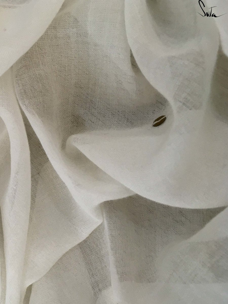 Chamakta safed - Suta Bombay