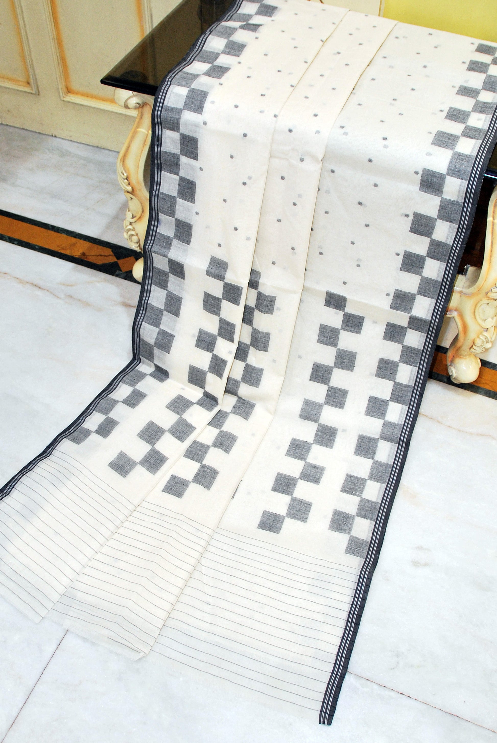 Handwoven Pure Cotton Bengal Jamdani Saree in Warm White and Black Thread Work