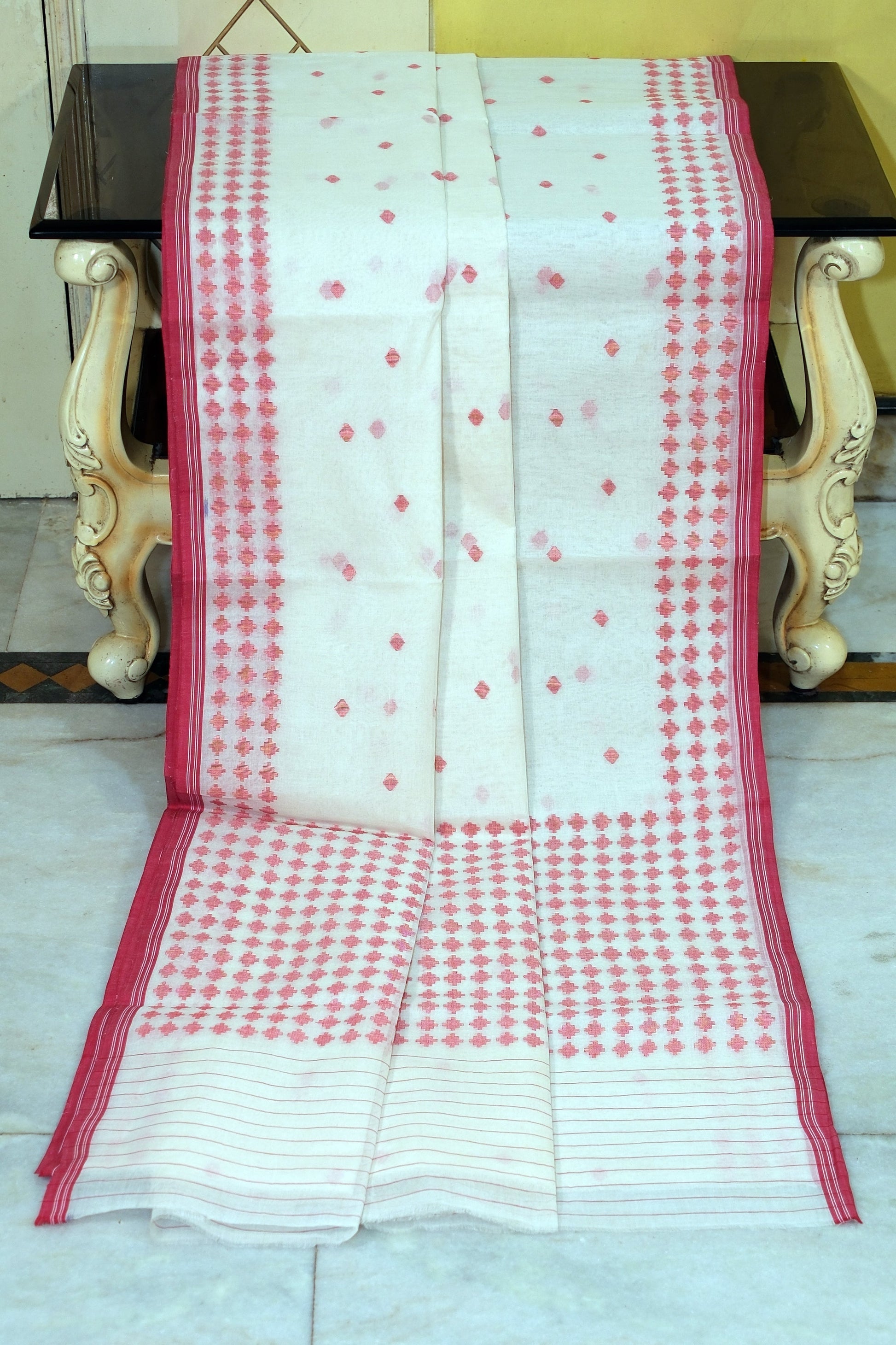 Premium Quality Double Warp Cotton Jamdani Saree in Off White and Red