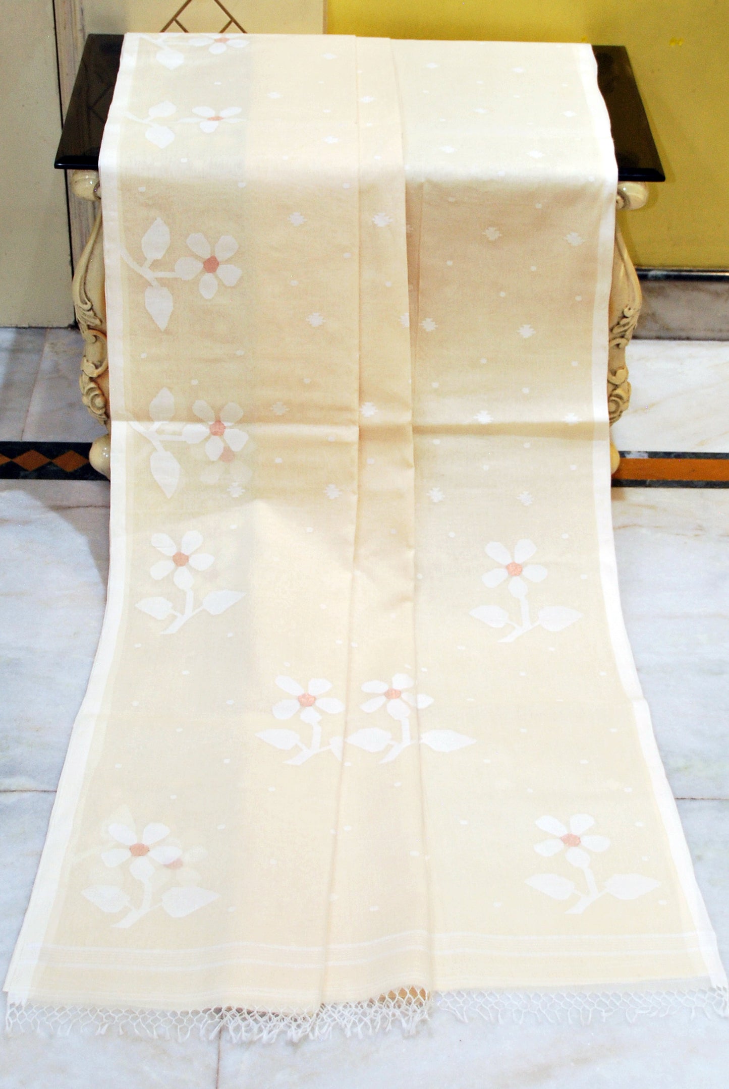 Hand Woven Work Cotton Jamdani Saree in Cosmic Latte, Off White and Tumbleweed