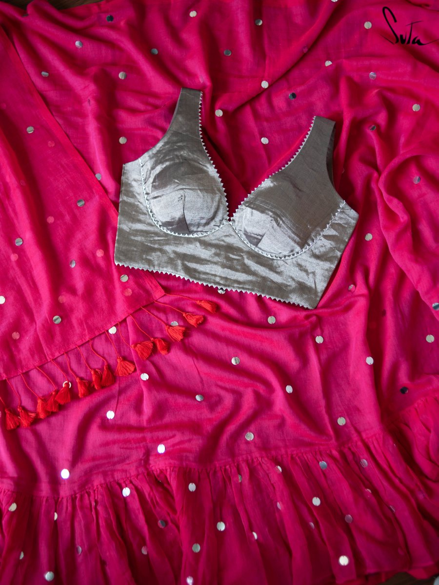 Dancing Hibiscus Nights - suta