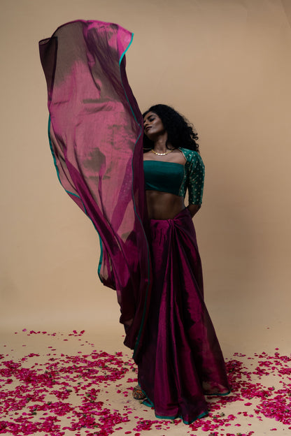 DIVIJA saree I Dark Pink Handloom Tissue Saree