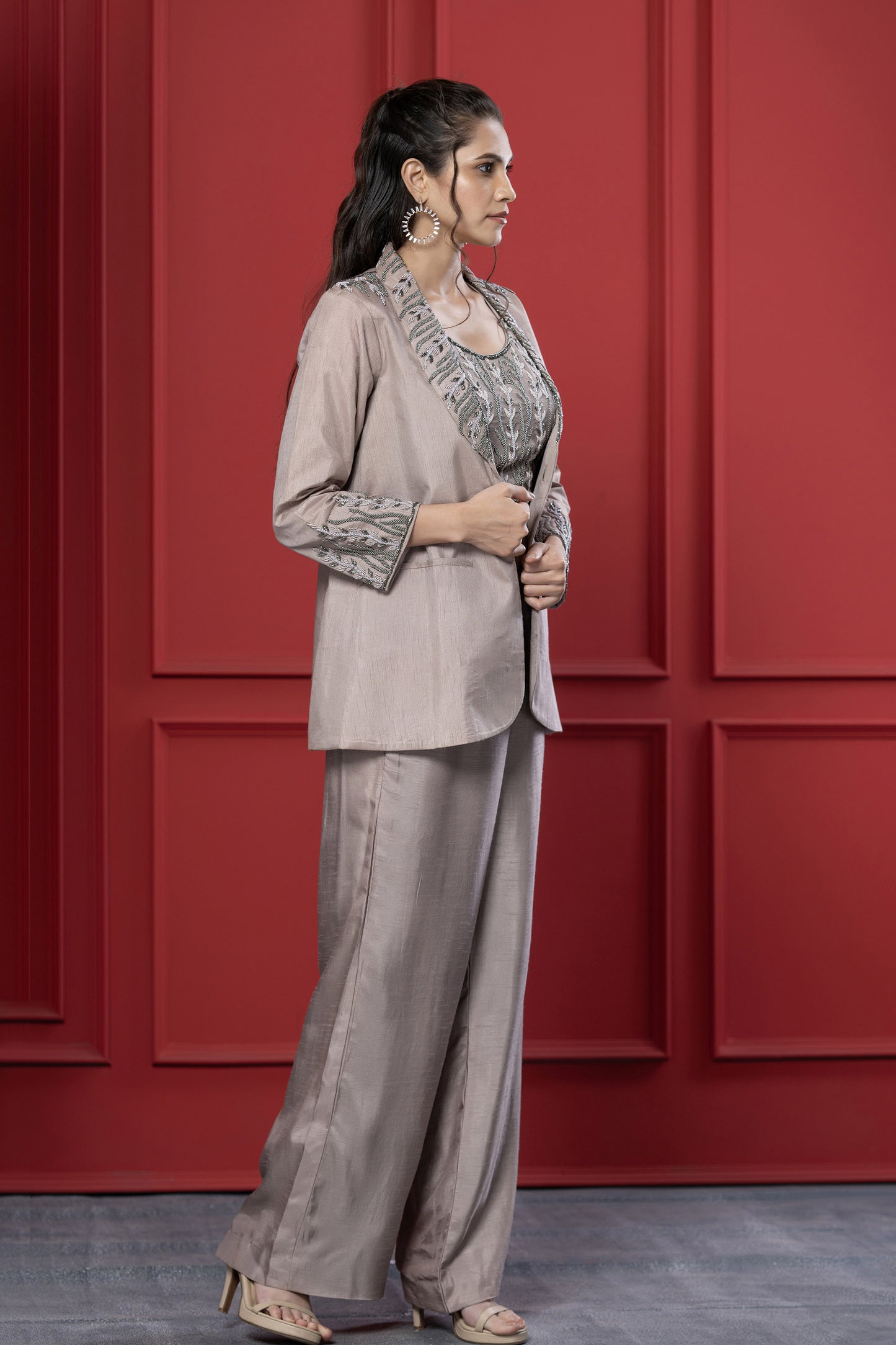 Monochrome Mauve Dola Silk cutdana Blazer Set