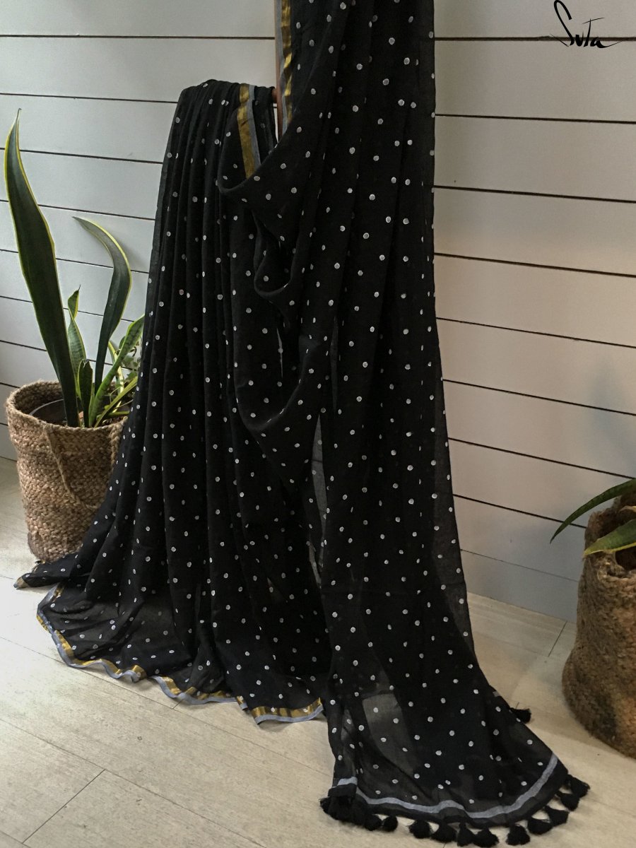 Dots and gold streak - Suta Bombay