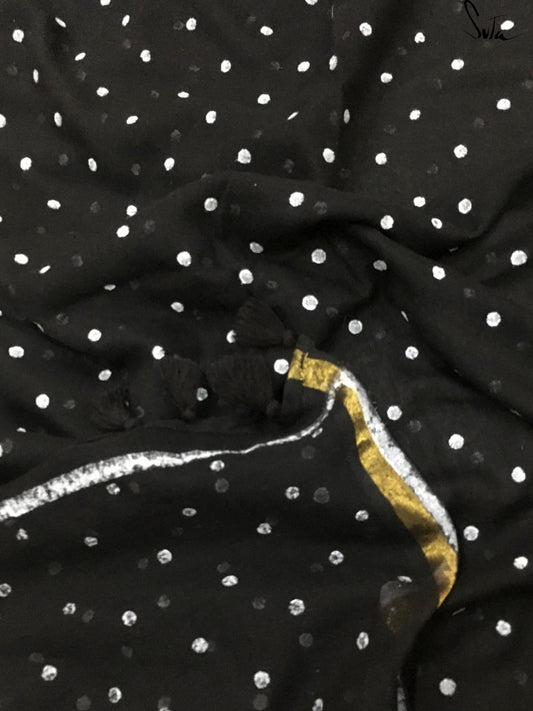 Dots and gold streak - Suta Bombay